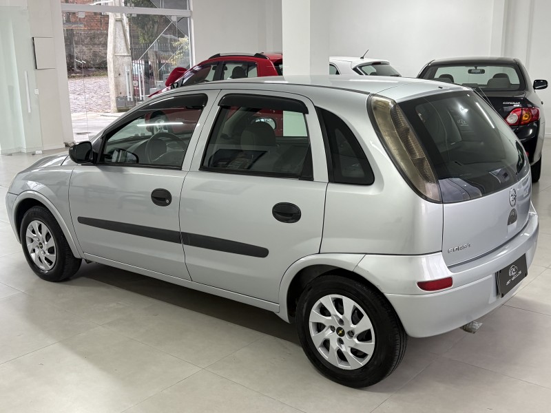 CORSA 1.0 MPFI JOY 8V GASOLINA 4P MANUAL - 2006 - BENTO GONçALVES