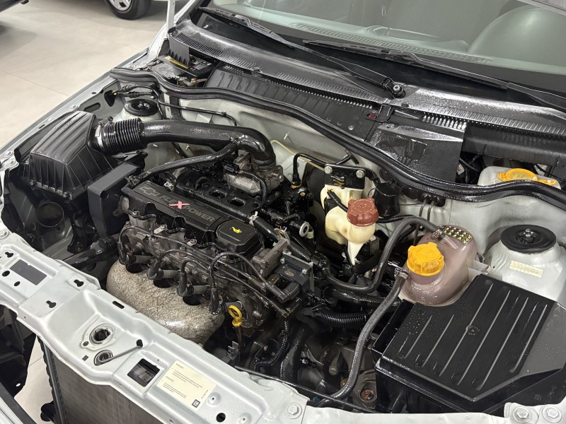 CORSA 1.0 MPFI JOY 8V GASOLINA 4P MANUAL - 2006 - BENTO GONçALVES