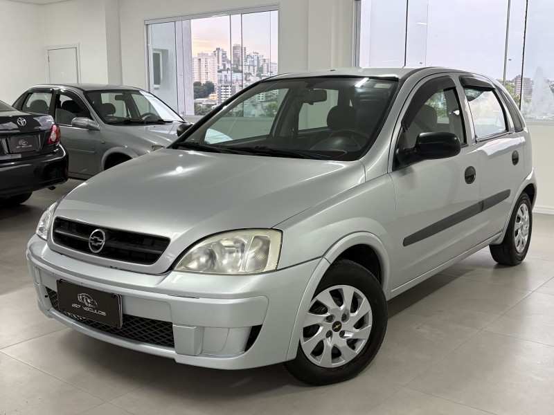 CORSA 1.0 MPFI JOY 8V GASOLINA 4P MANUAL