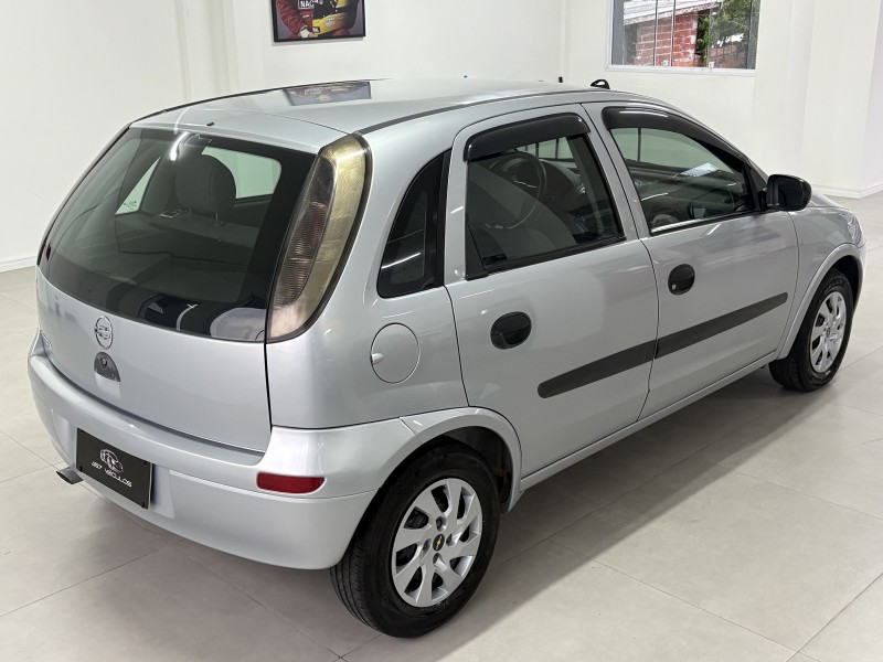 CORSA 1.0 MPFI JOY 8V GASOLINA 4P MANUAL - 2006 - BENTO GONçALVES