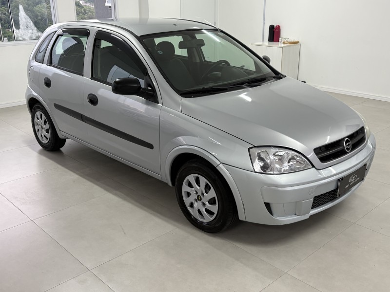 CORSA 1.0 MPFI JOY 8V GASOLINA 4P MANUAL - 2006 - BENTO GONçALVES