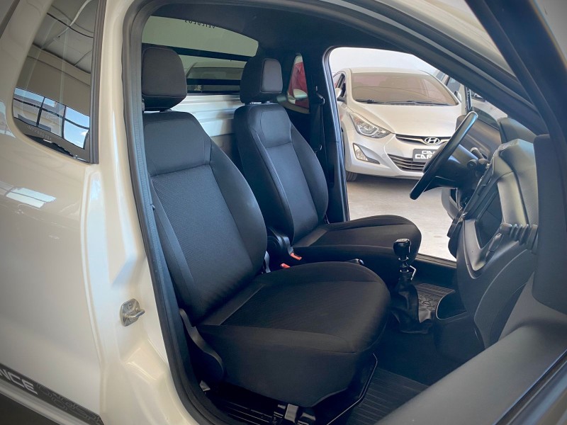 STRADA 1.4 ENDURANCE CS PLUS 8V FLEX 2P MANUAL - 2021 - LAJEADO