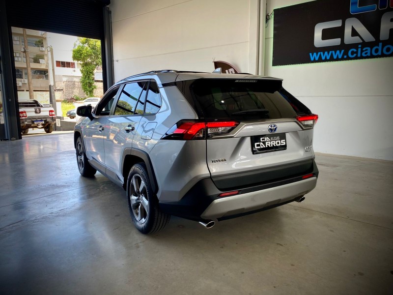RAV4 2.5 SX 4WD HÍBRIDO 4P AUTOMÁTICO - 2019 - LAJEADO