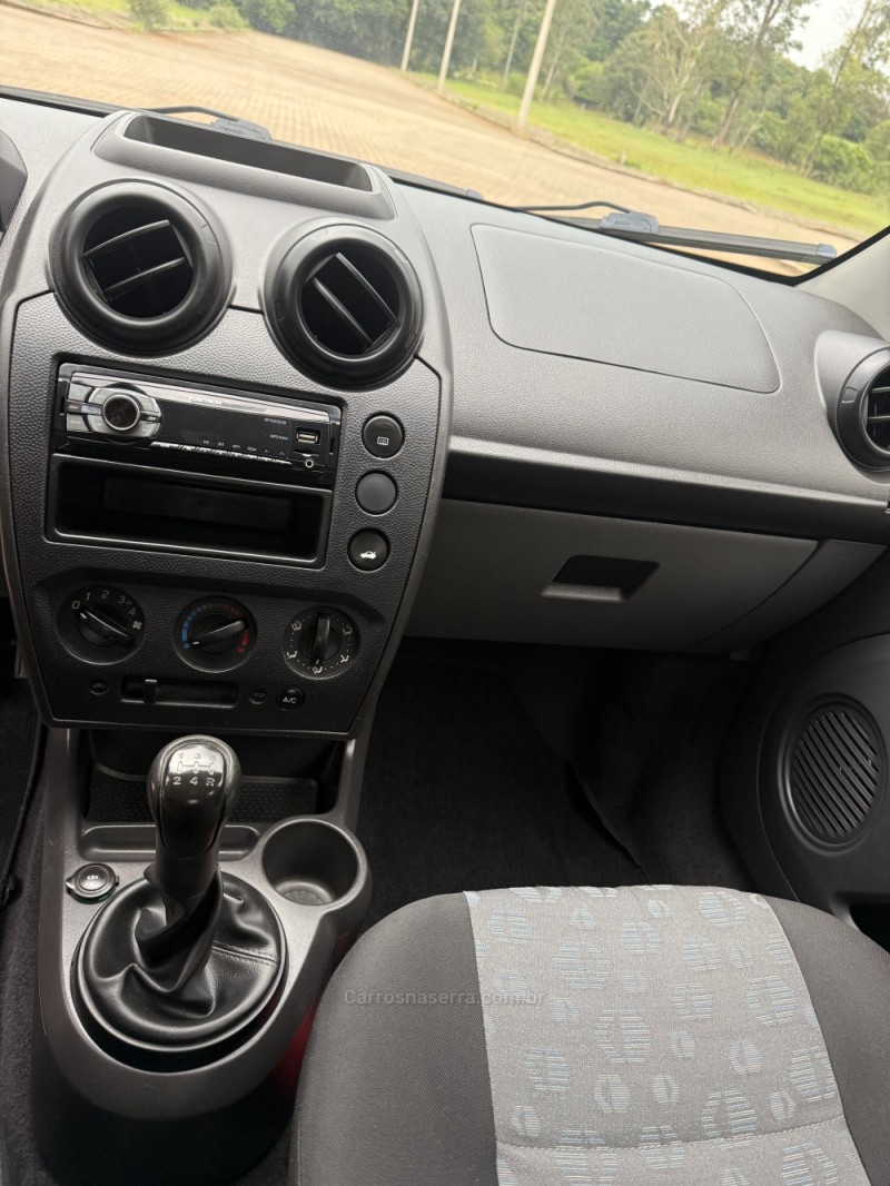 FIESTA 1.0 MPI CLASS HATCH 8V FLEX 4P MANUAL - 2011 - ARROIO DO MEIO