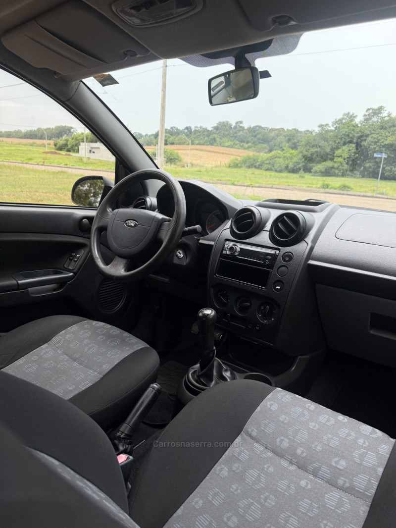 FIESTA 1.0 MPI CLASS HATCH 8V FLEX 4P MANUAL - 2011 - ARROIO DO MEIO