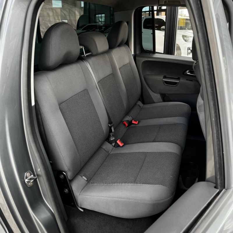 AMAROK 2.0 TRENDLINE 4X4 CD 16V TURBO INTERCOOLER DIESEL 4P MANUAL - 2014 - VACARIA