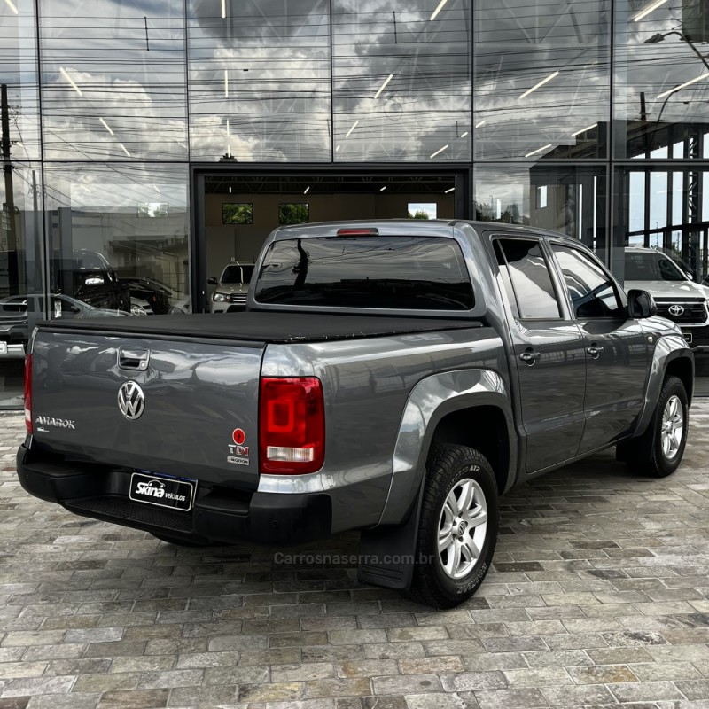 AMAROK 2.0 TRENDLINE 4X4 CD 16V TURBO INTERCOOLER DIESEL 4P MANUAL - 2014 - VACARIA