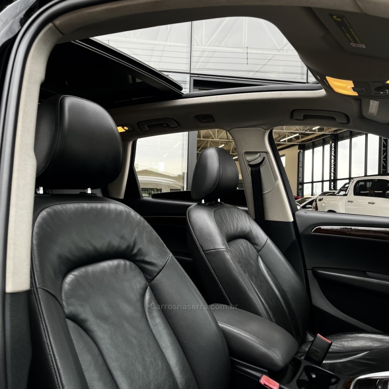 Q5 2.0 TSFI QUATTRO S TRONIC 16V GASOLINA 4P AUTOMÁTICO - 2012 - VACARIA