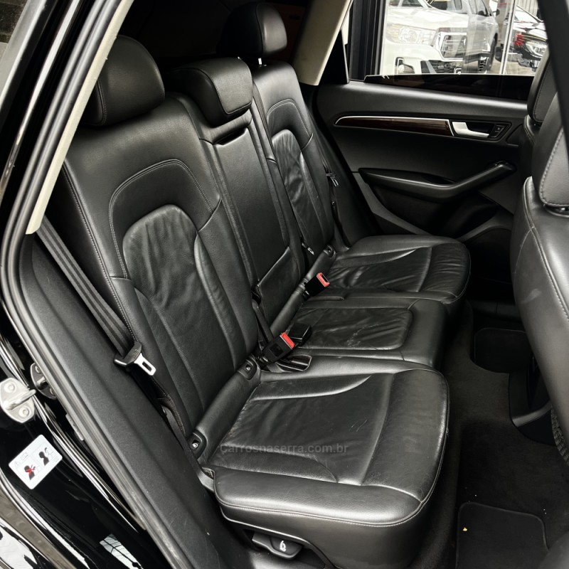 Q5 2.0 TSFI QUATTRO S TRONIC 16V GASOLINA 4P AUTOMÁTICO - 2012 - VACARIA