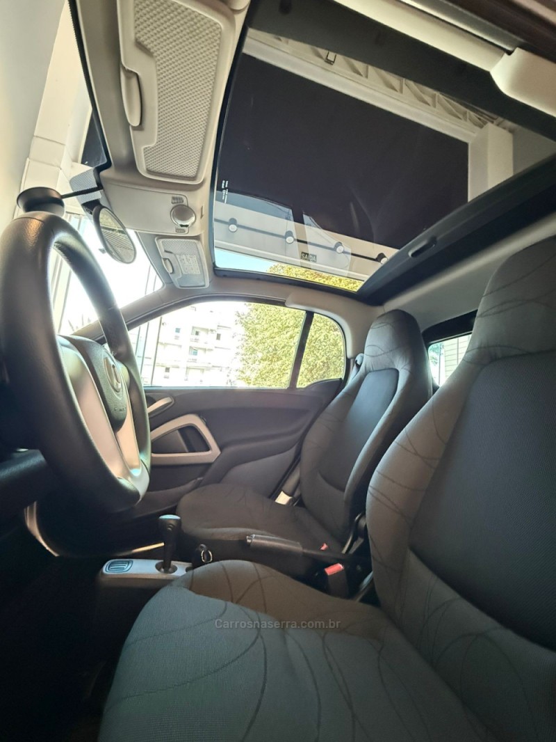 FORTWO 1.0 COUPE 3 CILINDROS TURBO GASOLINA 2P AUTOMÁTICO - 2012 - LAJEADO