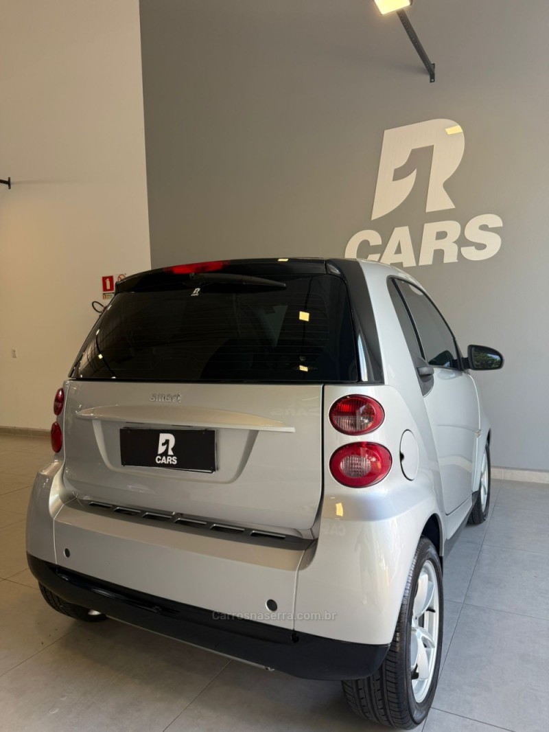 FORTWO 1.0 COUPE 3 CILINDROS TURBO GASOLINA 2P AUTOMÁTICO - 2012 - LAJEADO
