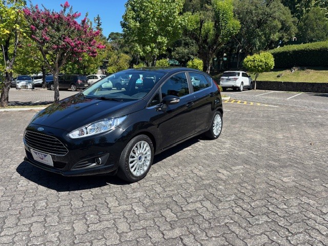 FIESTA 1.6 TITANIUM HATCH 16V FLEX 4P AUTOMÁTICO - 2017 - CAXIAS DO SUL