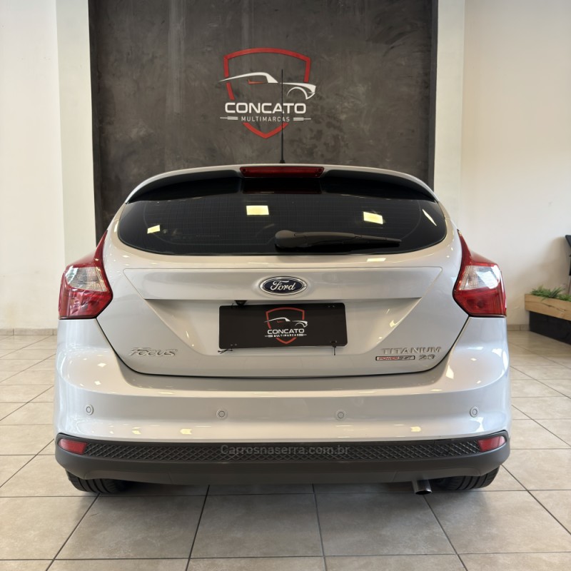 FOCUS 2.0 TITANIUM PLUS 16V FLEX 4P AUTOMÁTICO - 2014 - FARROUPILHA