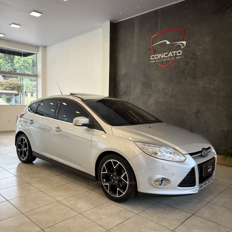 FOCUS 2.0 TITANIUM PLUS 16V FLEX 4P AUTOMÁTICO - 2014 - FARROUPILHA