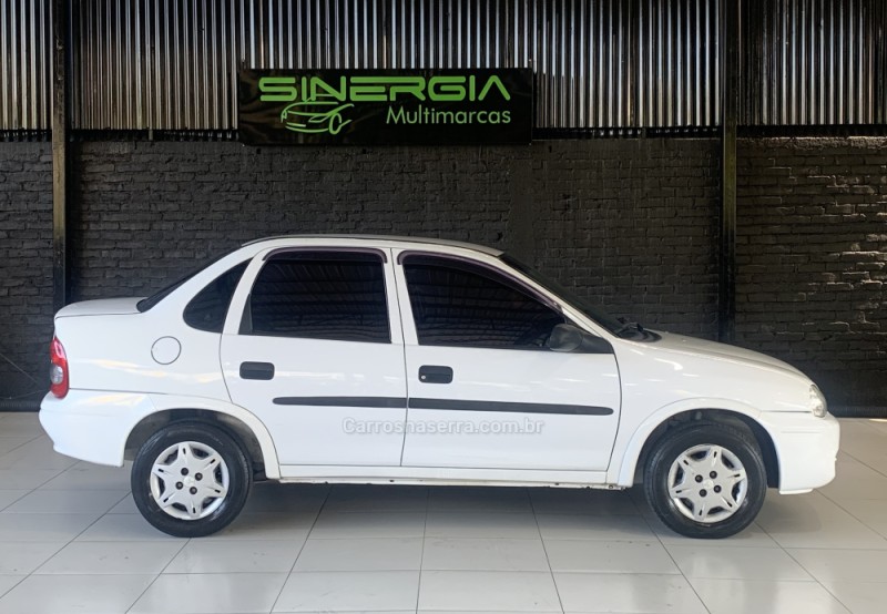 CORSA 1.0 MPFI CLASSIC SEDAN 8V GASOLINA 4P MANUAL - 2003 - CAXIAS DO SUL