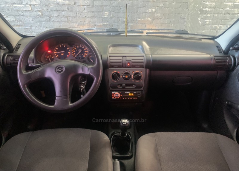 CORSA 1.0 MPFI CLASSIC SEDAN 8V GASOLINA 4P MANUAL - 2003 - CAXIAS DO SUL
