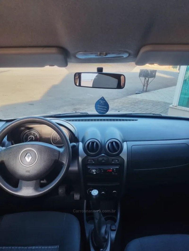 SANDERO 1.0 EXPRESSION 16V FLEX 4P MANUAL - 2014 - PASSO FUNDO