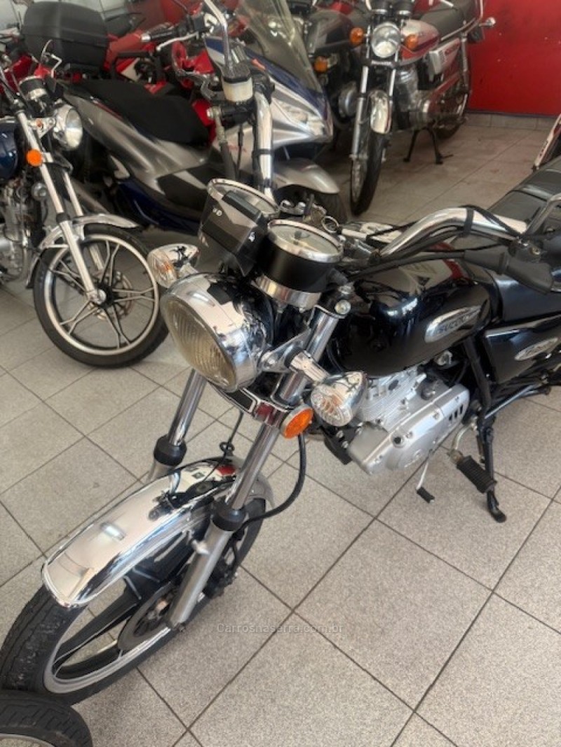 INTRUDER 125 ED - 2008 - GARIBALDI