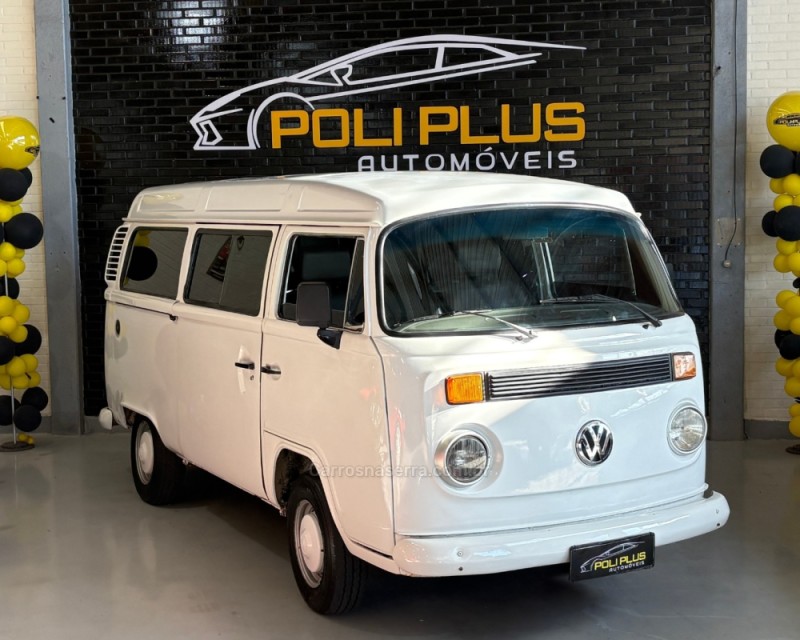kombi 1.6 mi std 8v gasolina 3p manual 2000 caxias do sul
