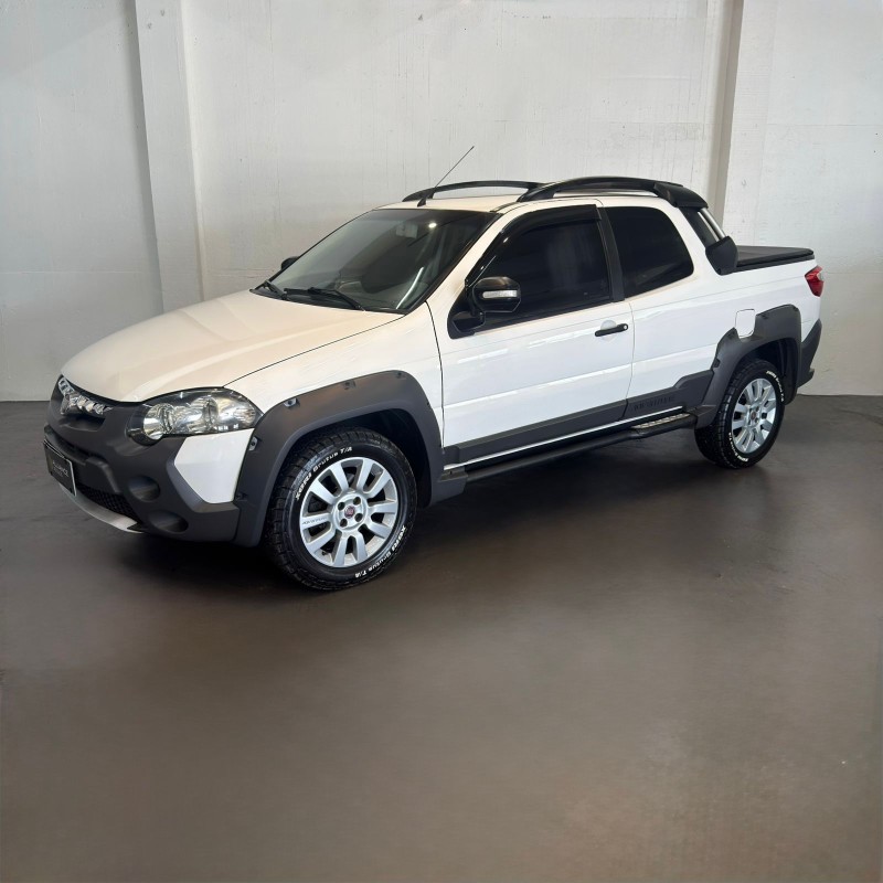 STRADA 1.8 MPI ADVENTURE CD 8V FLEX 2P MANUAL