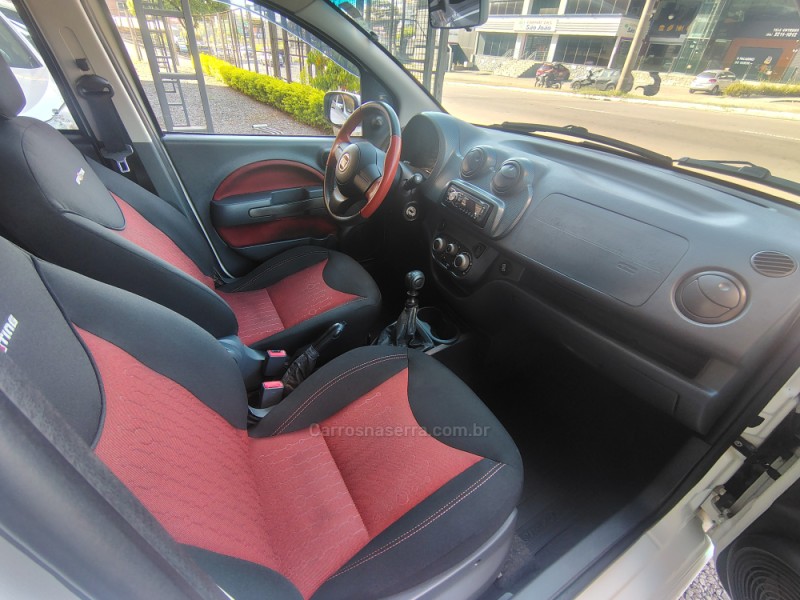 UNO 1.4 EVO SPORTING 8V FLEX 4P MANUAL - 2014 - CAXIAS DO SUL
