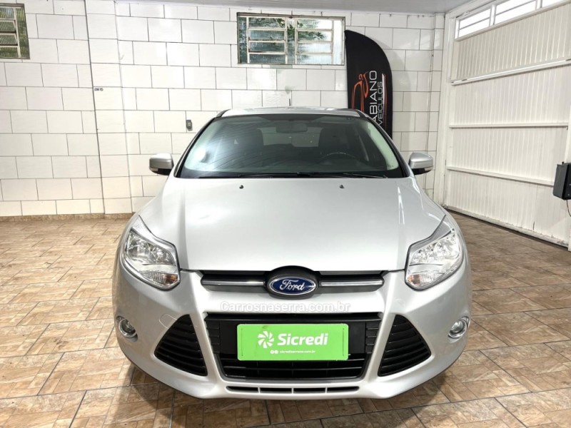 FOCUS 1.6 SE 16V FLEX 4P MANUAL - 2015 - BENTO GONçALVES