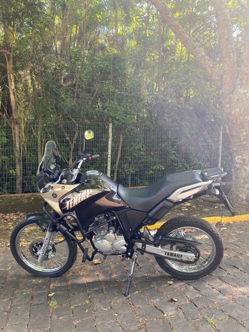 XTZ 250 TÉNÉRÉ - 2017 - LAJEADO