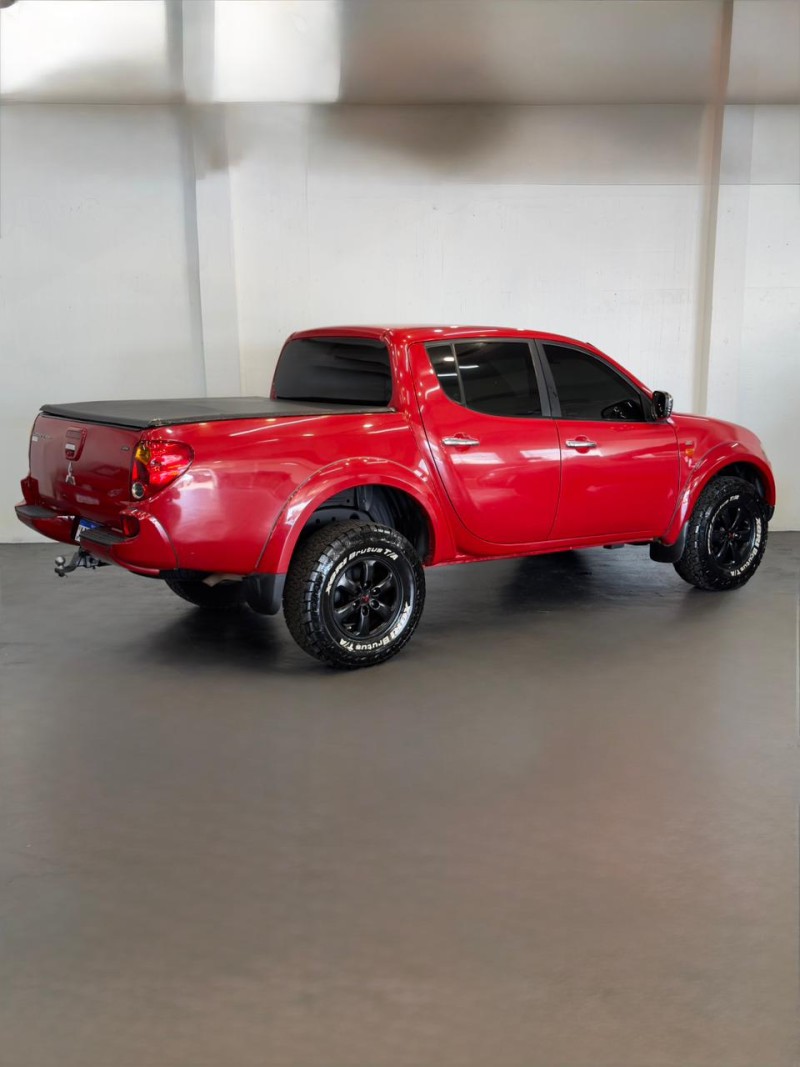 L200 TRITON 3.2 HPE 4X4 CD 16V TURBO INTERCOOLER DIESEL 4P AUTOMÁTICO - 2013 - CAXIAS DO SUL