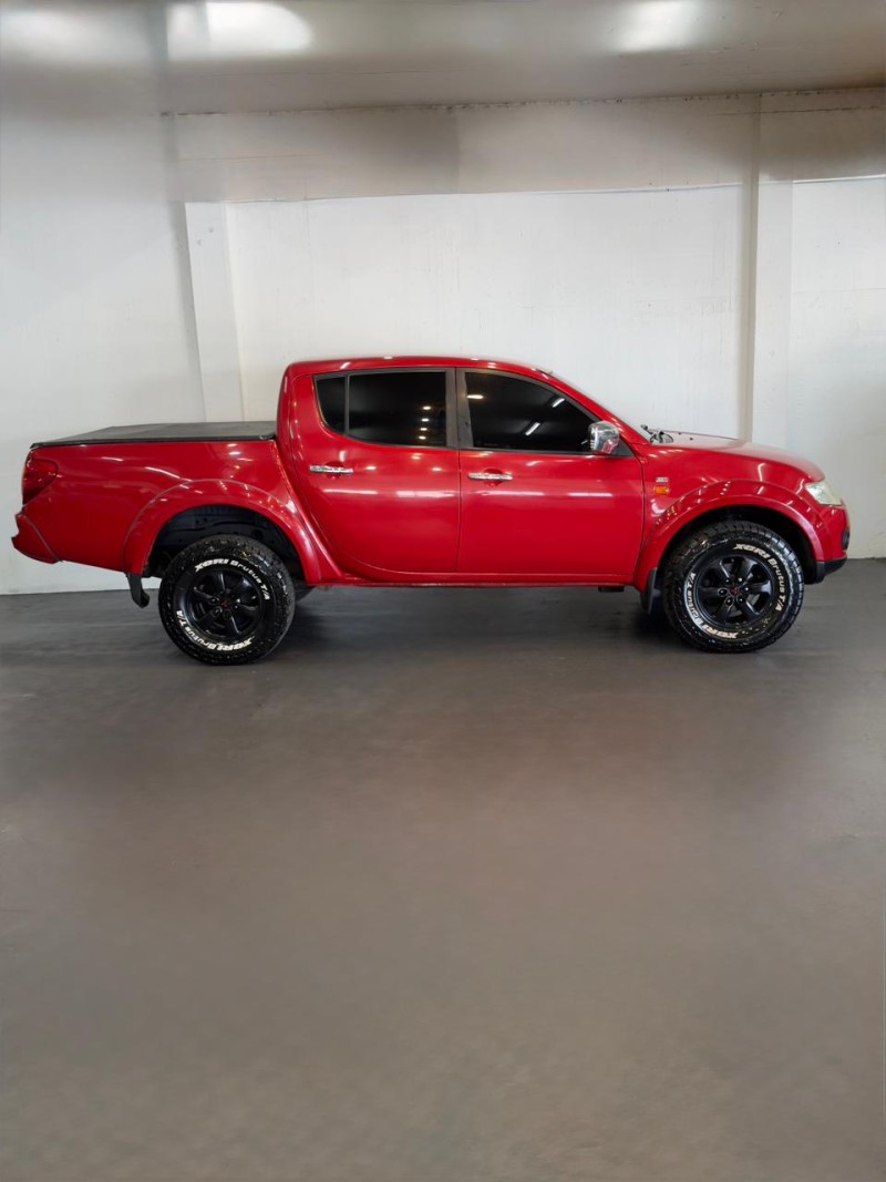 L200 TRITON 3.2 HPE 4X4 CD 16V TURBO INTERCOOLER DIESEL 4P AUTOMÁTICO - 2013 - CAXIAS DO SUL