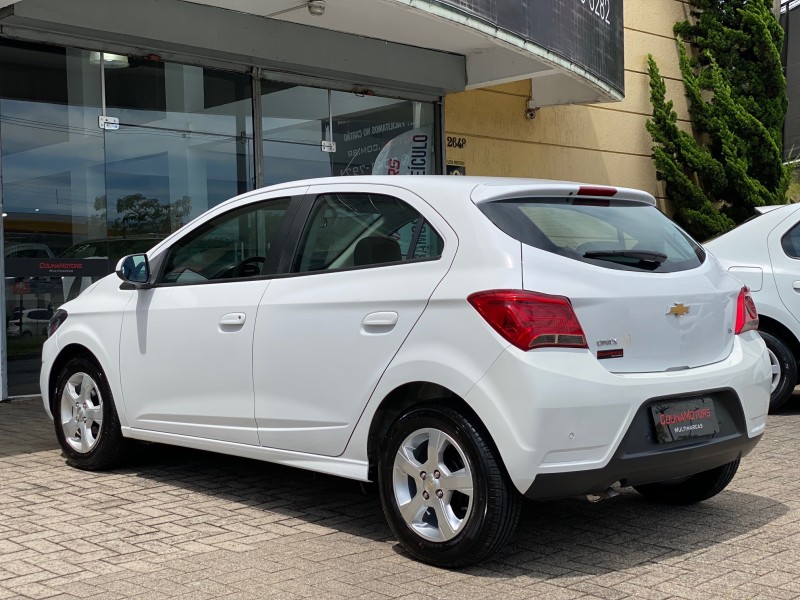ONIX 1.4 MPFI LT 8V FLEX 4P MANUAL - 2019 - CAXIAS DO SUL