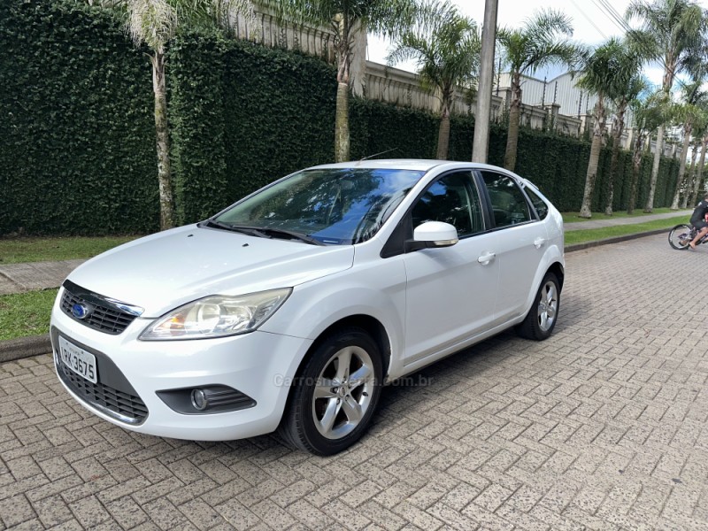 FOCUS 2.0 SE 16V FLEX 4P AUTOMÁTICO