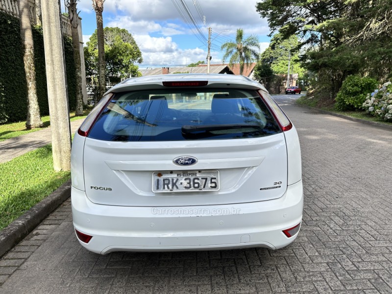 FOCUS 2.0 SE 16V FLEX 4P AUTOMÁTICO - 2011 - CAXIAS DO SUL
