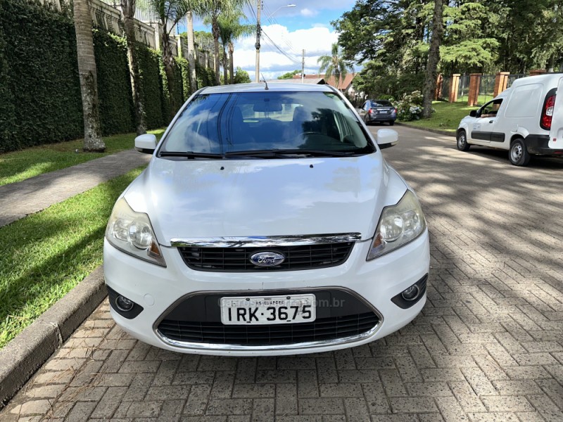 FOCUS 2.0 SE 16V FLEX 4P AUTOMÁTICO - 2011 - CAXIAS DO SUL