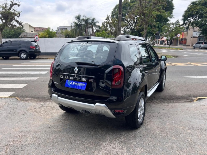 DUSTER 1.6 DYNAMIQUE 4X2 16V FLEX 4P MANUAL - 2016 - VENâNCIO AIRES