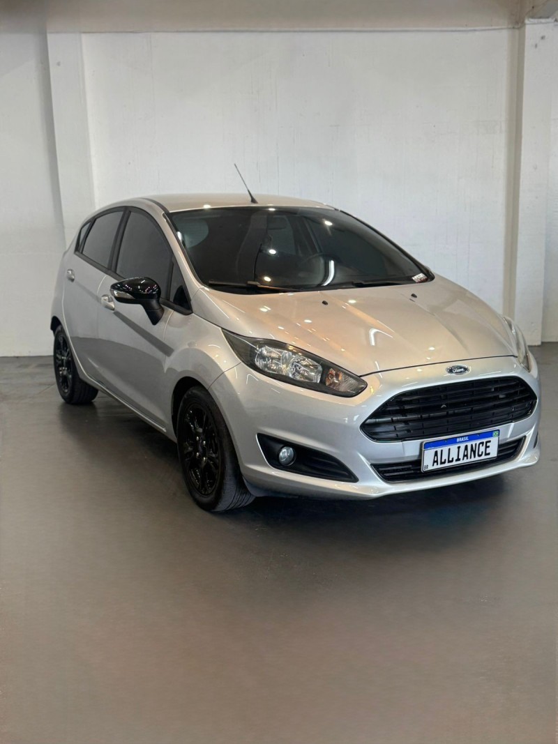 FIESTA 1.6 SE HATCH 16V FLEX 4P MANUAL - 2015 - CAXIAS DO SUL