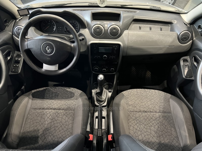 DUSTER 1.6 OUTDOOR 4X2 16V FLEX 4P MANUAL - 2015 - CAXIAS DO SUL