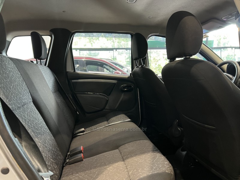 DUSTER 1.6 OUTDOOR 4X2 16V FLEX 4P MANUAL - 2015 - CAXIAS DO SUL