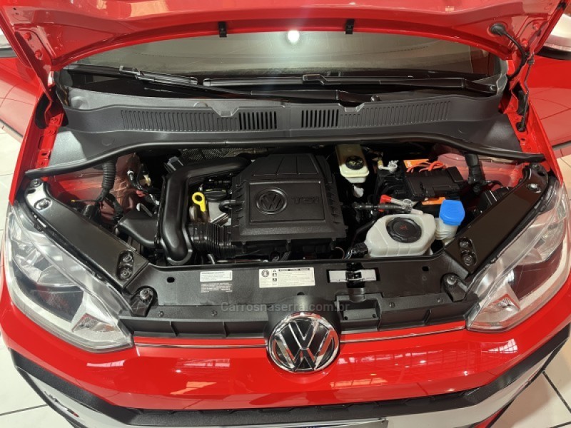 UP 1.0 TSI CROSS 12V FLEX 4P MANUAL - 2019 - CAXIAS DO SUL