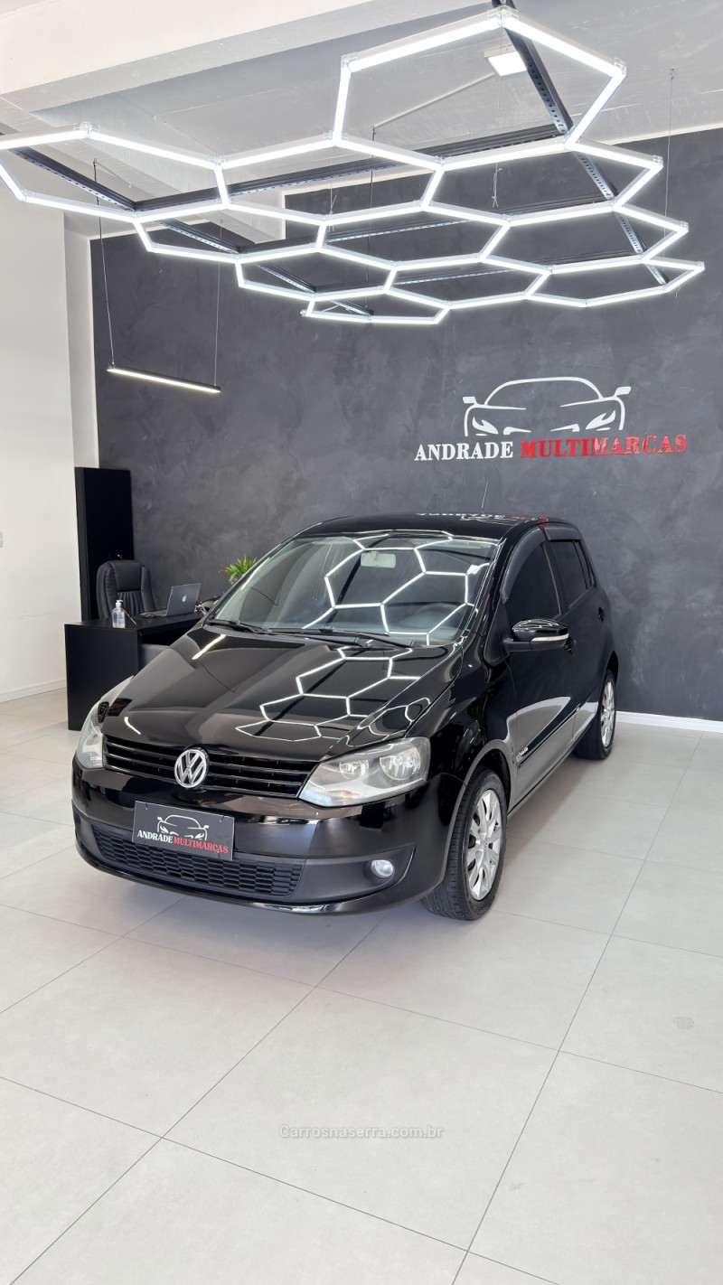 FOX 1.6 MI ITREND 8V FLEX 4P MANUAL - 2013 - CAXIAS DO SUL
