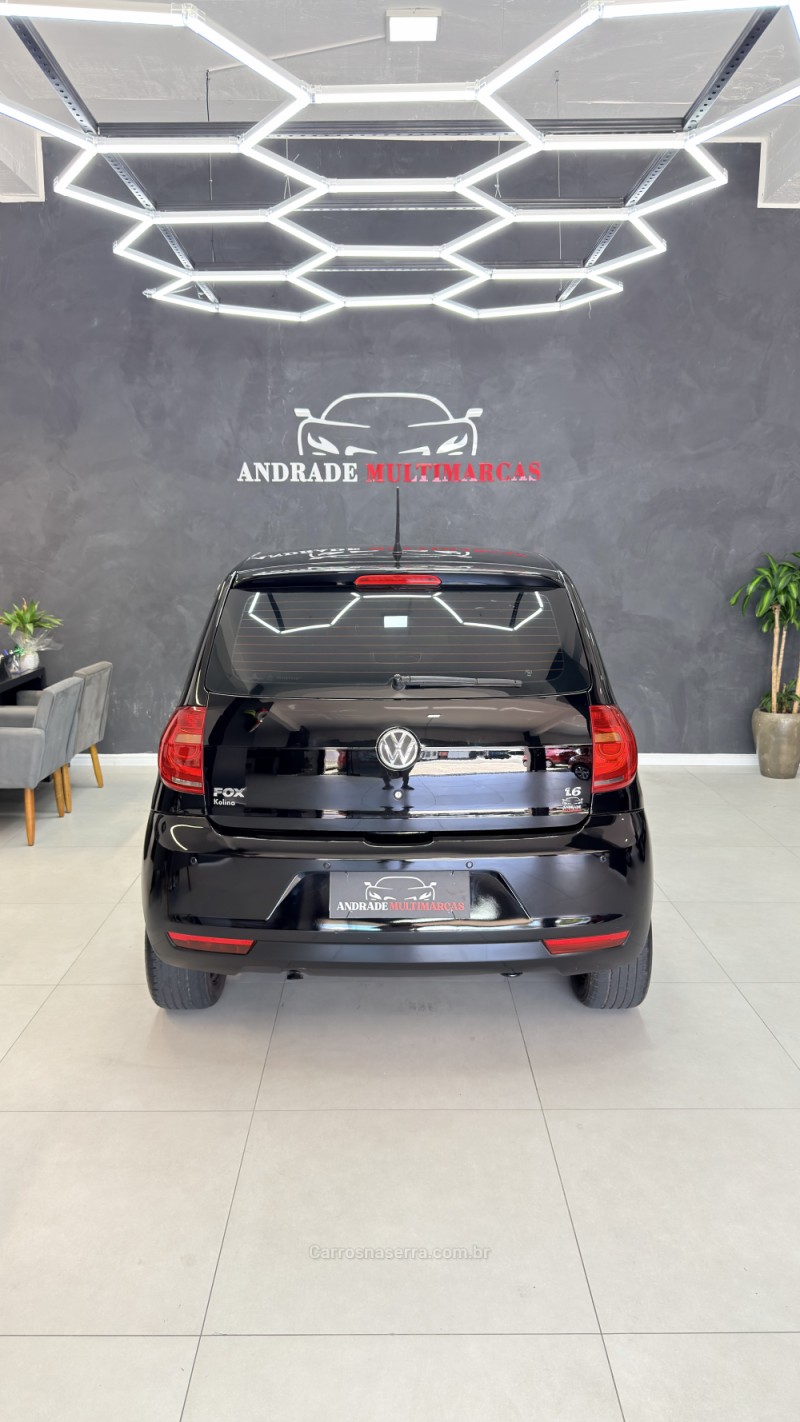 FOX 1.6 MI ITREND 8V FLEX 4P MANUAL - 2013 - CAXIAS DO SUL