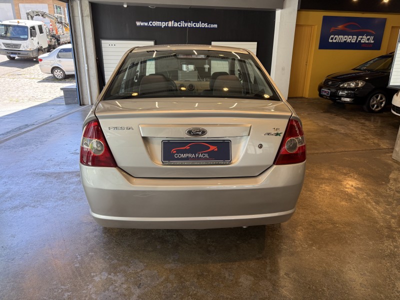 FIESTA 1.6 MPI SEDAN 8V FLEX 4P MANUAL - 2007 - BENTO GONçALVES