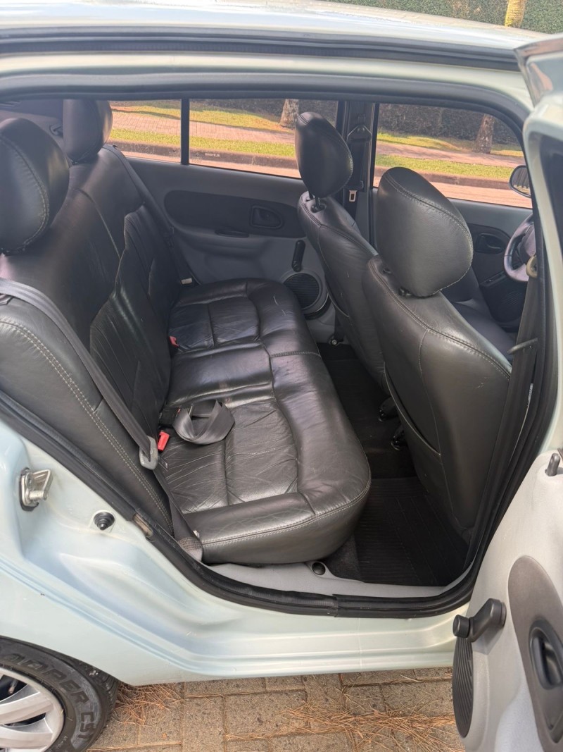 CLIO 1.0 EXPRESSION 16V FLEX 4P MANUAL - 2008 - CAXIAS DO SUL