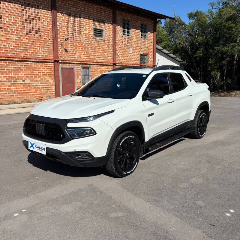 TORO 2.0 16V ULTRA 4X4 AT9 DIESEL 4P AUTOMÁTICO - 2022 - FLORES DA CUNHA