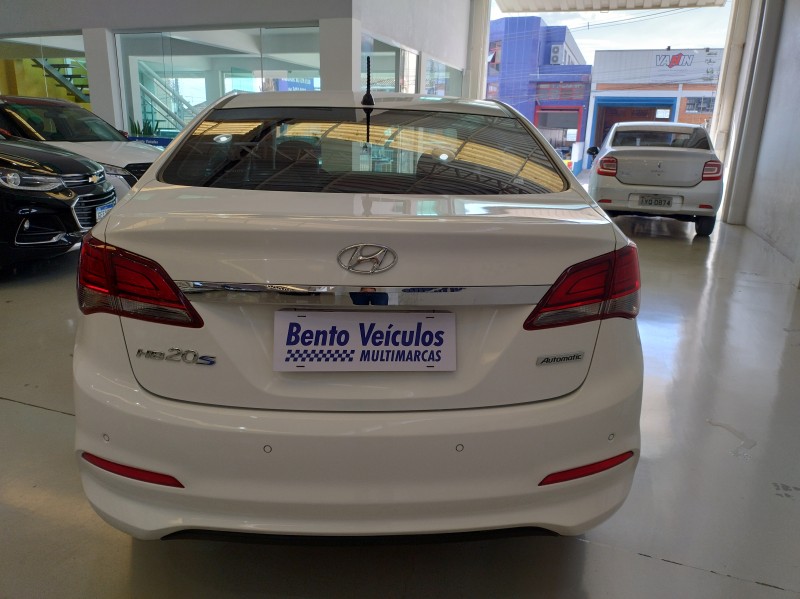HB20 1.6 PREMIUM 16V FLEX 4P AUTOMÁTICO - 2016 - BENTO GONçALVES