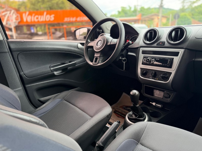 GOL 1.0 MI TRENDLINE 8V FLEX 4P MANUAL - 2016 - TRêS COROAS