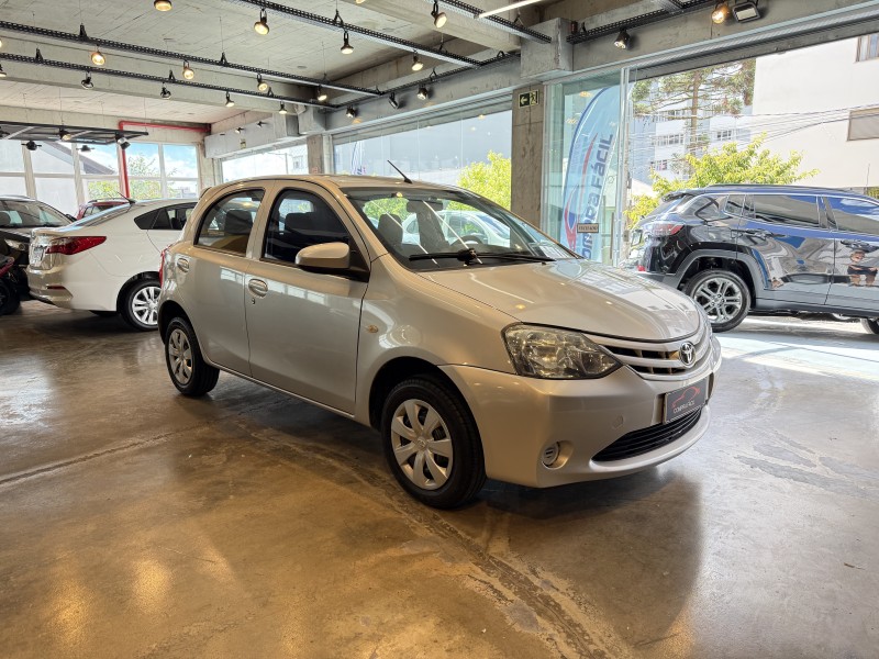 ETIOS 1.3 X 16V FLEX 4P MANUAL - 2016 - BENTO GONçALVES