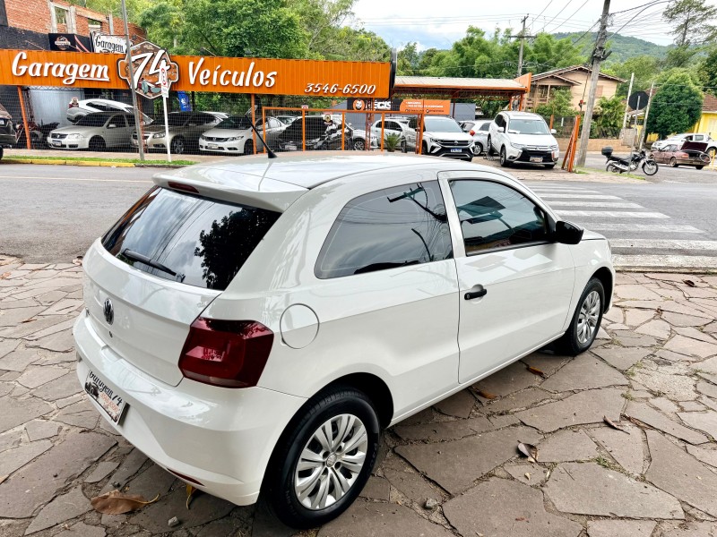 GOL 1.0 MI TRENDLINE 8V FLEX 2P MANUAL - 2017 - TRêS COROAS