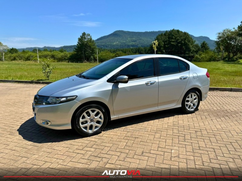 CITY 1.5 EX 16V FLEX 4P AUTOMÁTICO - 2009 - SAPIRANGA