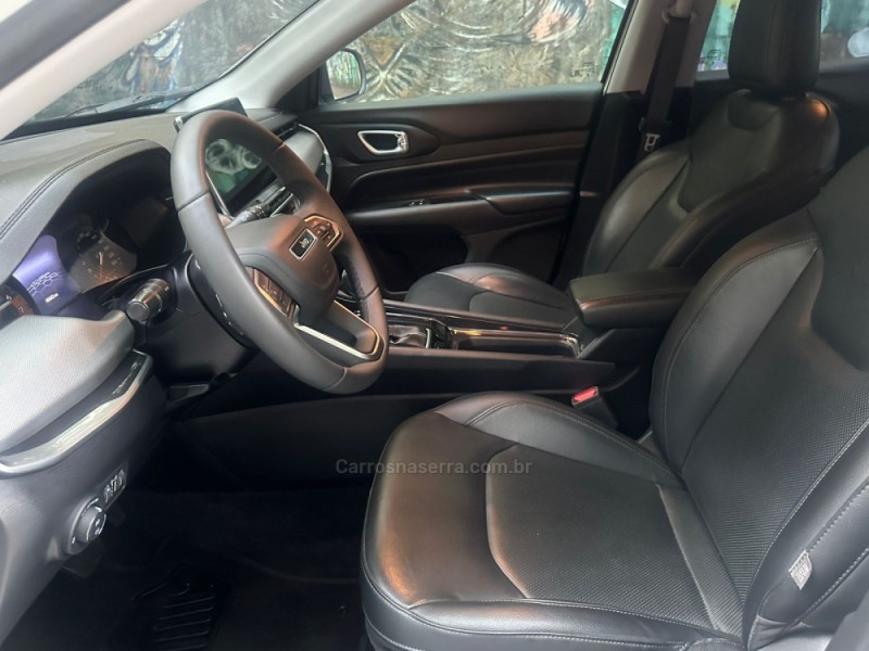 COMPASS 1.3 LONGITUDE T270 16V TURBO FLEX 4P AUTOMÁTICO - 2022 - TAPEJARA