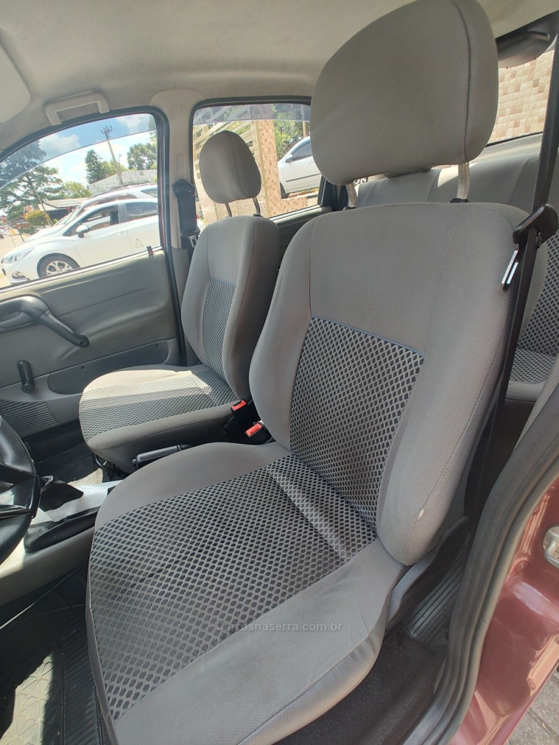 CLASSIC 1.0 MPFI LS 8V FLEX 4P MANUAL - 2011 - CANELA